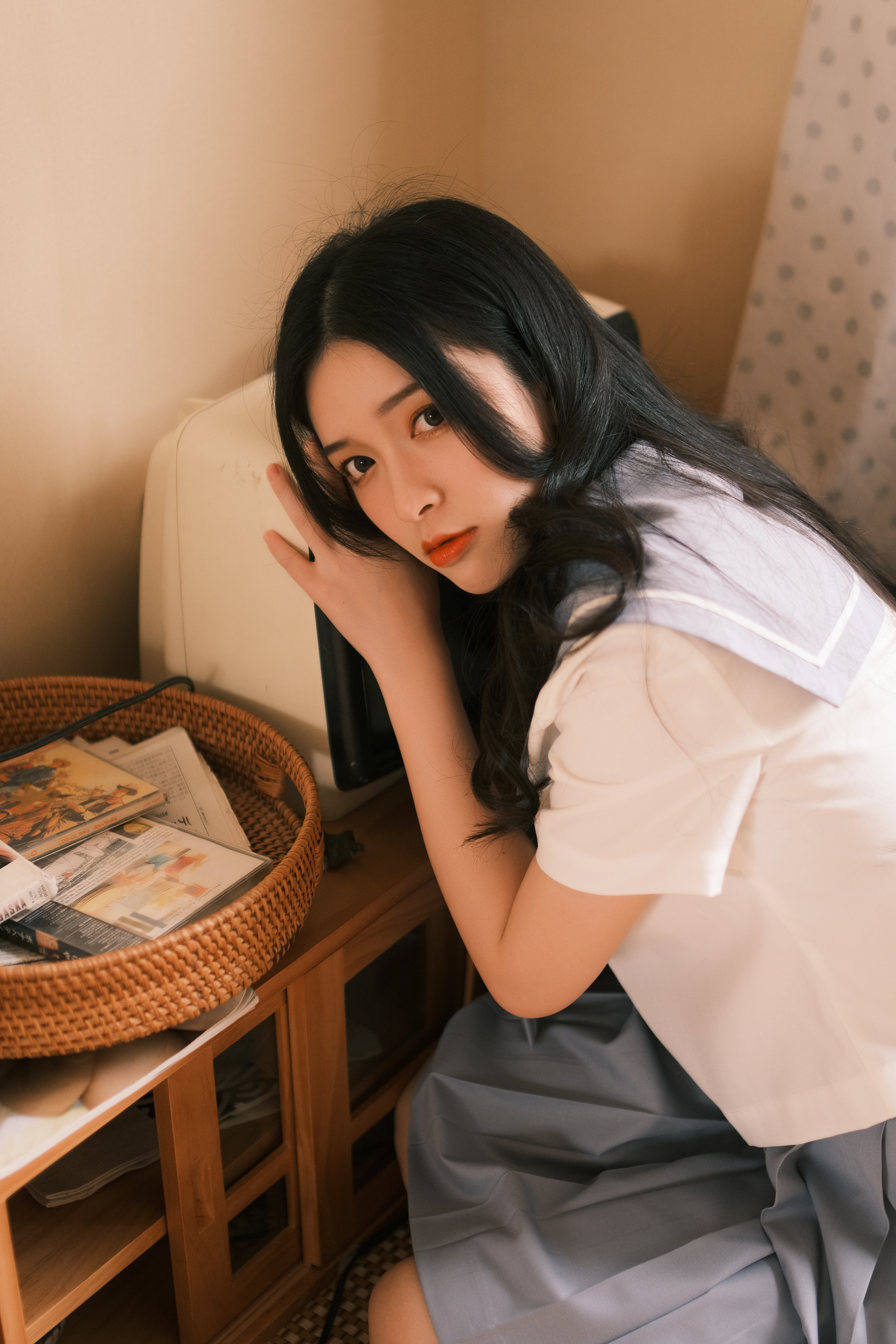 [YITUYU艺图语] 2022.05.22 没有夏的夏天 辛冉 [20P/195MB]