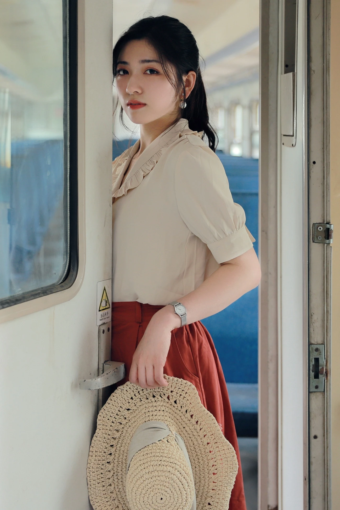 [YITUYU艺图语] 2021.04.14 远方 HANA [25P/527MB]