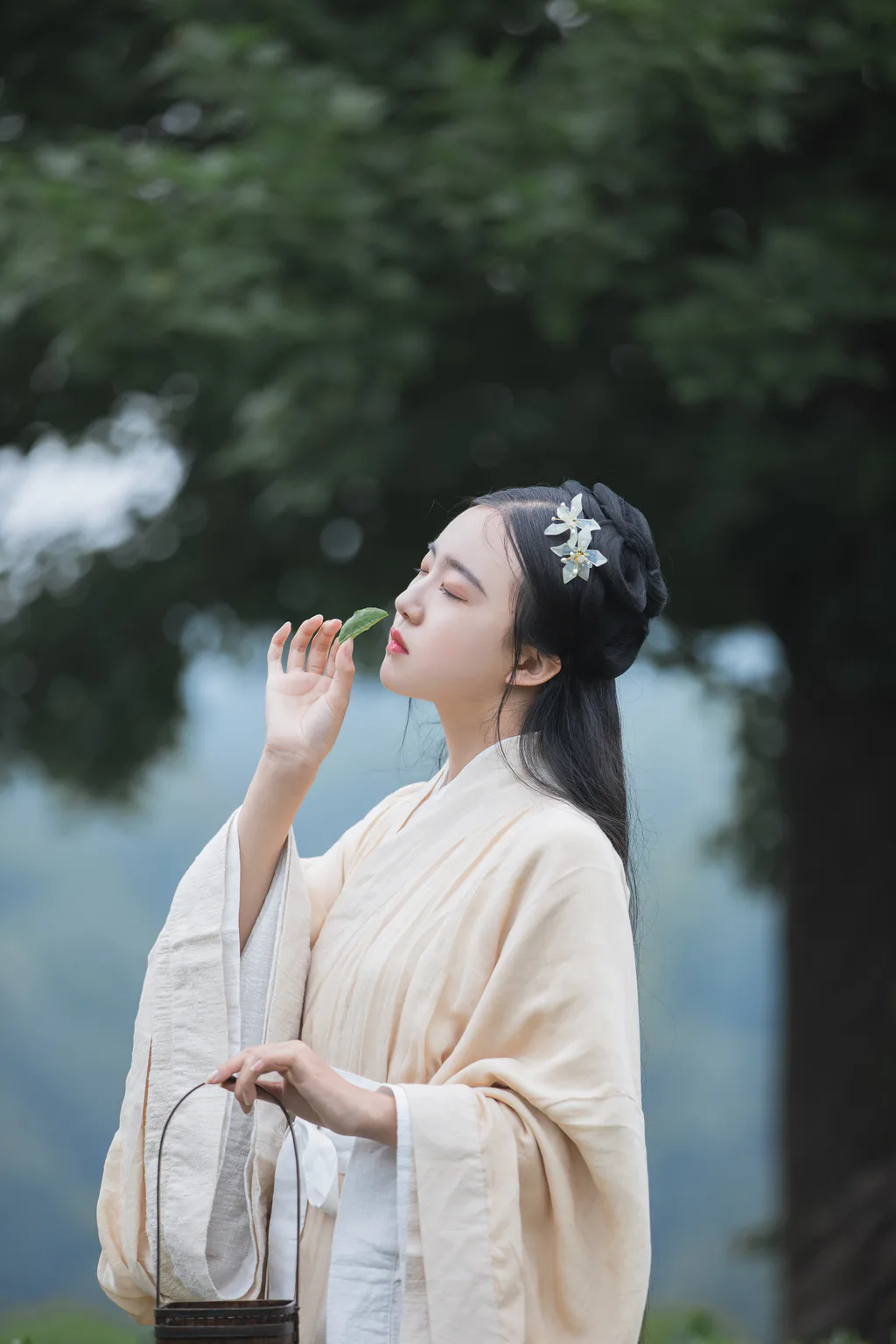 [YITUYU艺图语]2023.06.15 山中书事 知岫[29+1P/420MB]