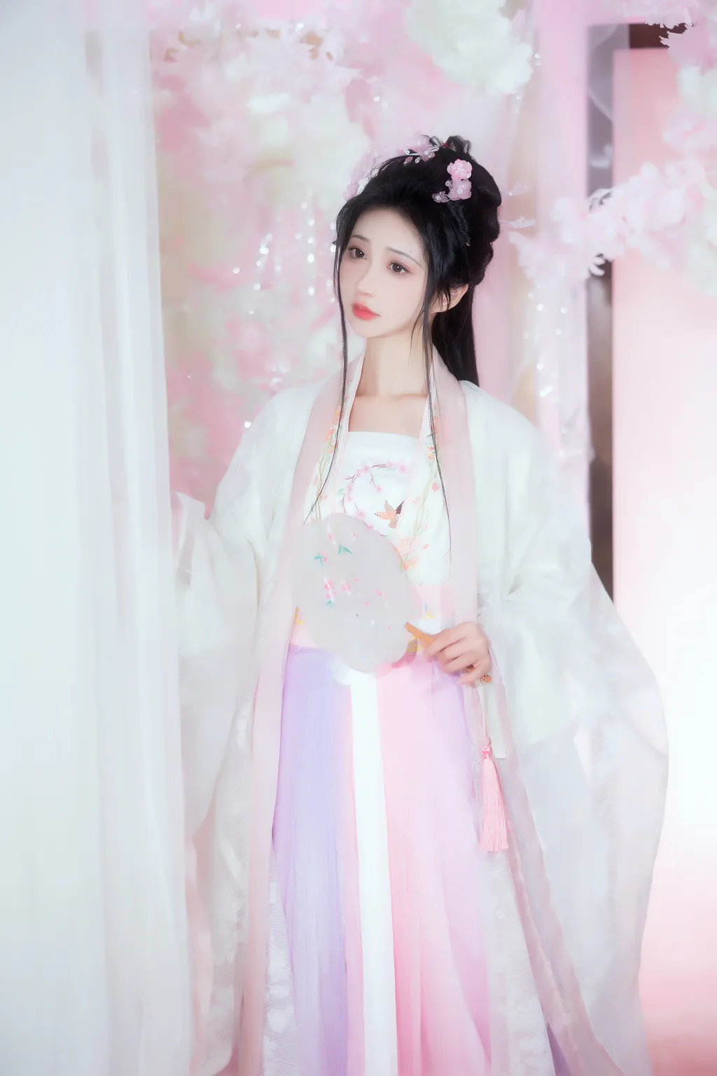 [YITUYU艺图语]2023.03.18 风满楼 绮罗生的小苏苏[24+1P/210MB]