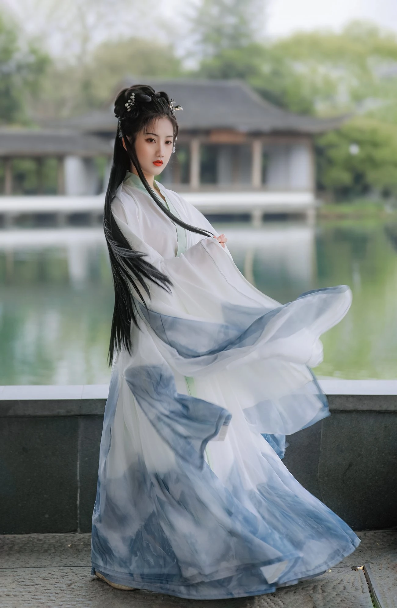 [YITUYU艺图语] 2021.09.18 蒹葭苍苍 参商 [22P/270MB]