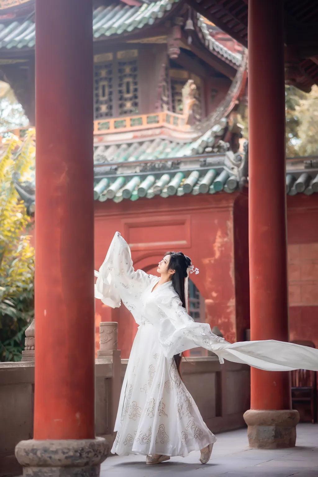 [YITUYU艺图语]2022.11.23 白衣渡我 -绮罗生的小苏苏-[33+1P/257MB]