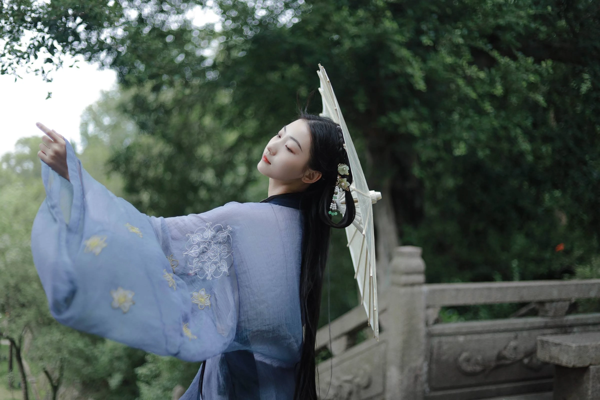 [YITUYU艺图语]2022.09.13 烟雨江南 小戴同学[20+1P/92MB]