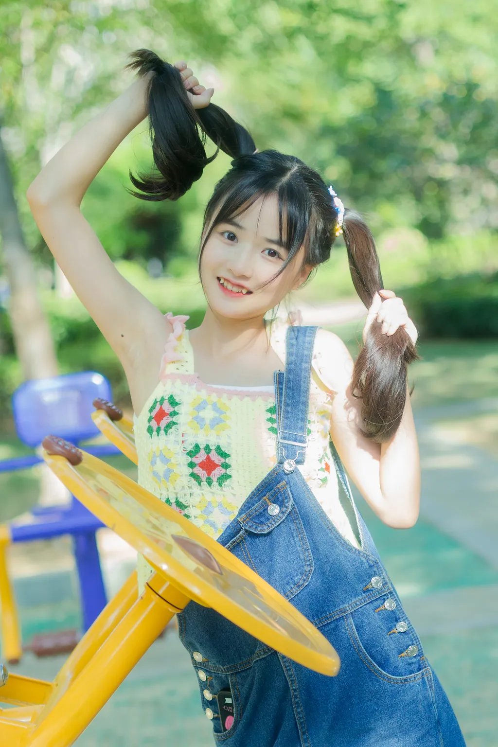 [YITUYU艺图语]2022.11.10 双马尾的夏 小怡美眉cute[29+1P/325MB]