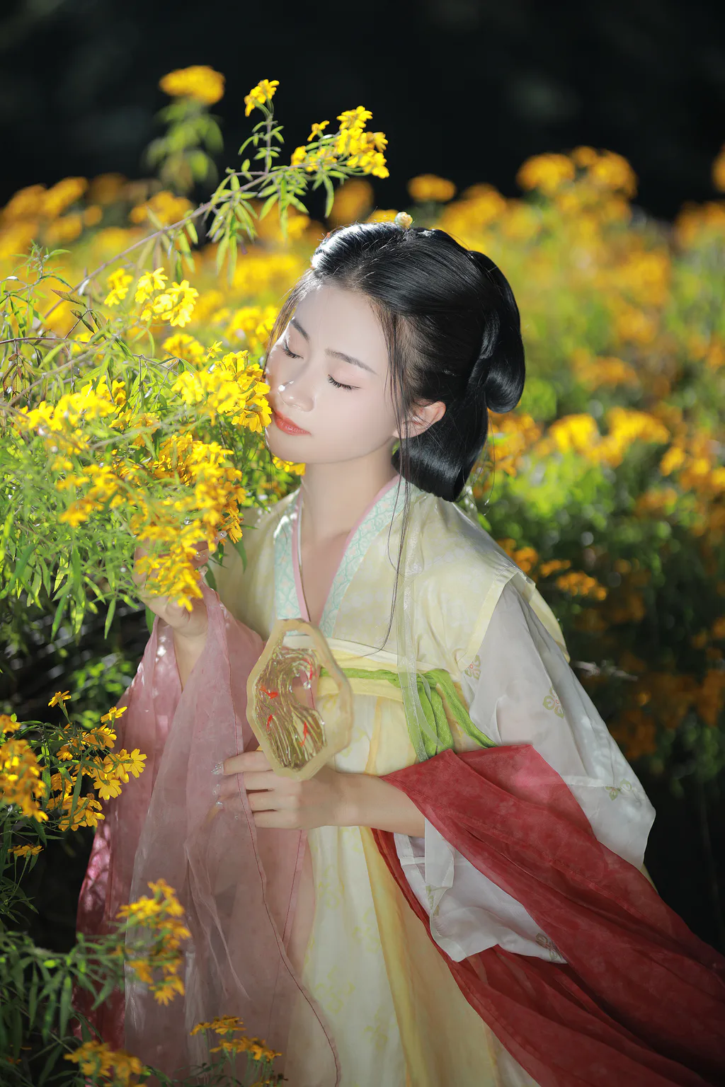 [YITUYU艺图语]2022.12.31 我曾是一朵花 Y[32+1P/628MB]