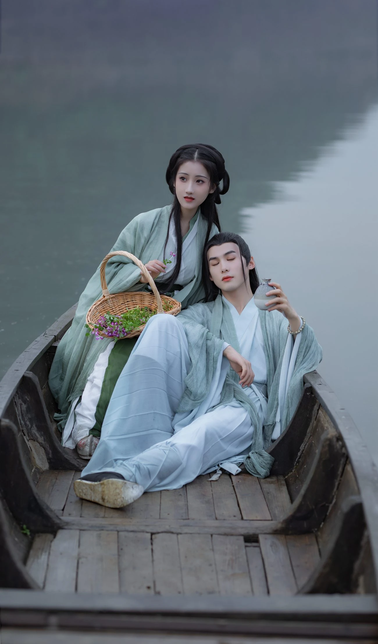 [YITUYU艺图语] 2021.09.15 晚舟 参商 [27P/484MB]