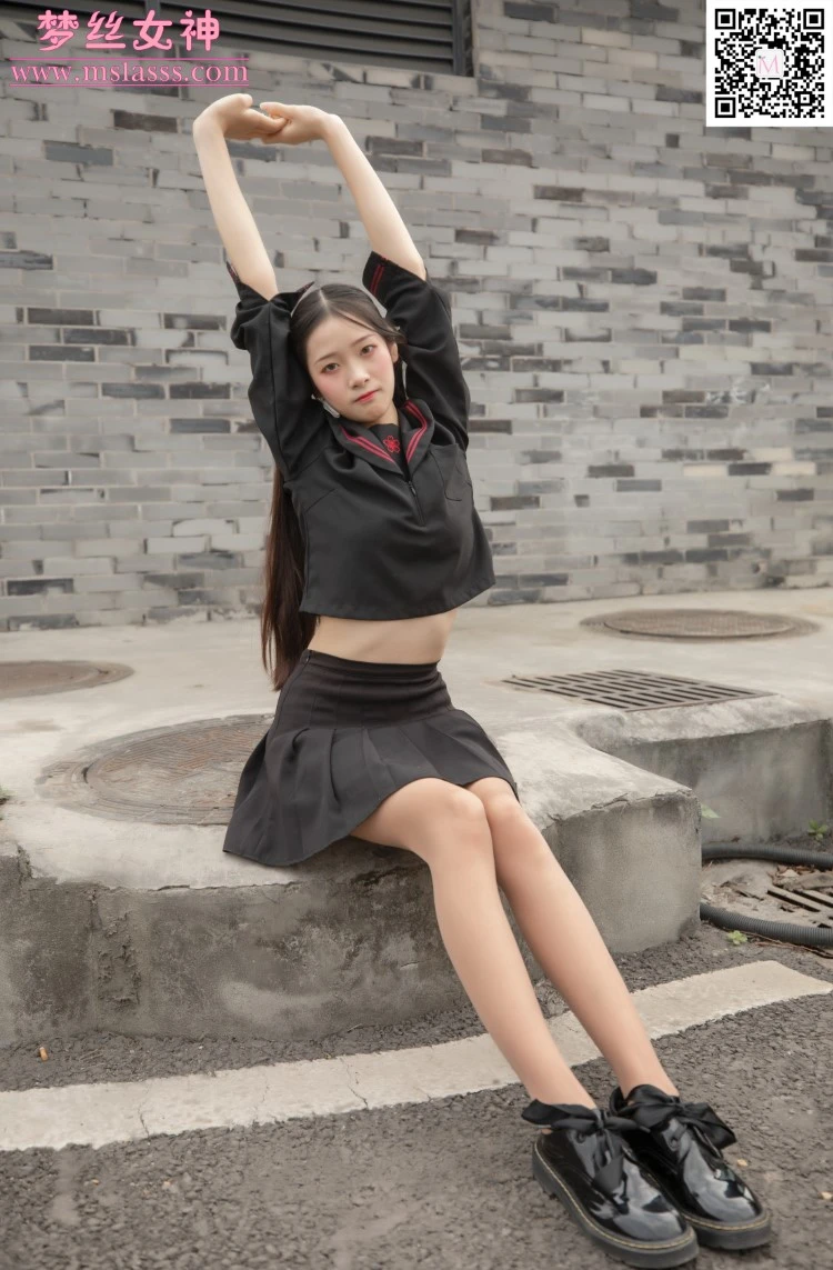 [MSLASS梦丝女神] 2020-03-26 诗琪 纤细的美腿玉足 [93P/1V/1231M]