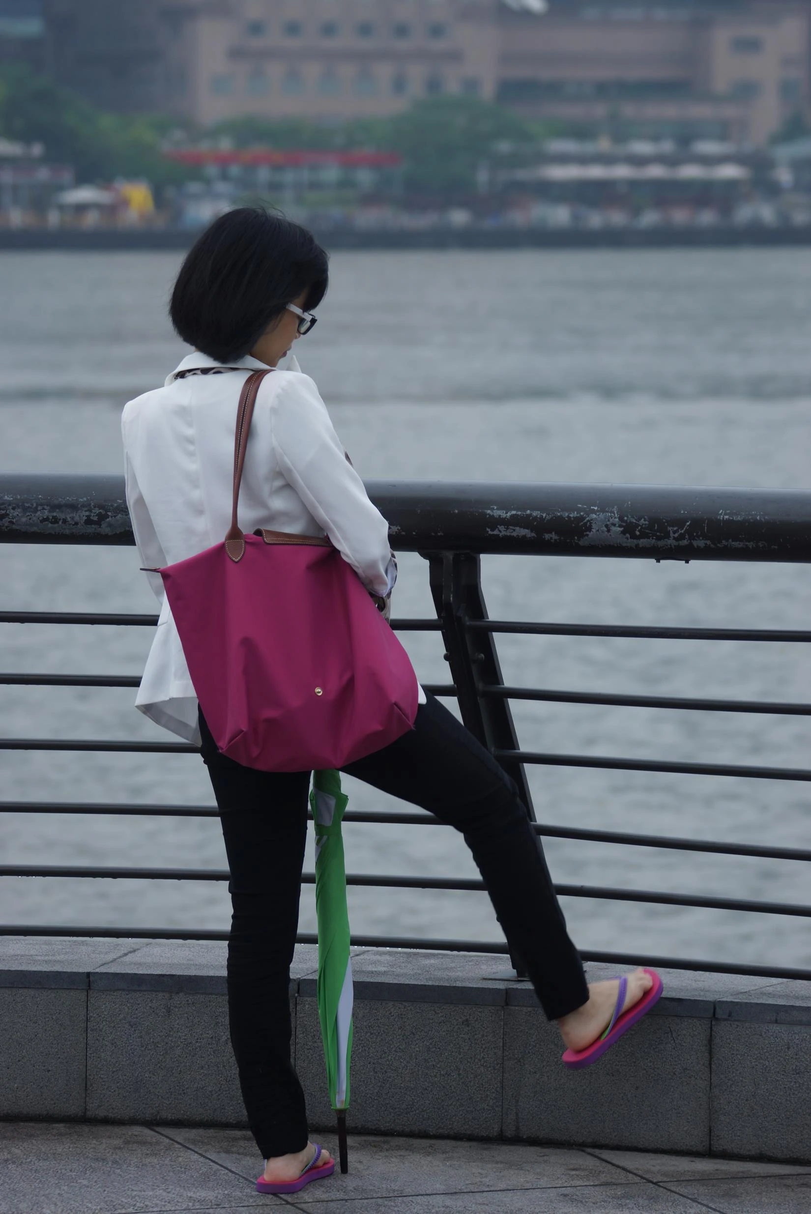 自由摄影 No.270 柏嫩的要命的裸足 [35P/90MB]