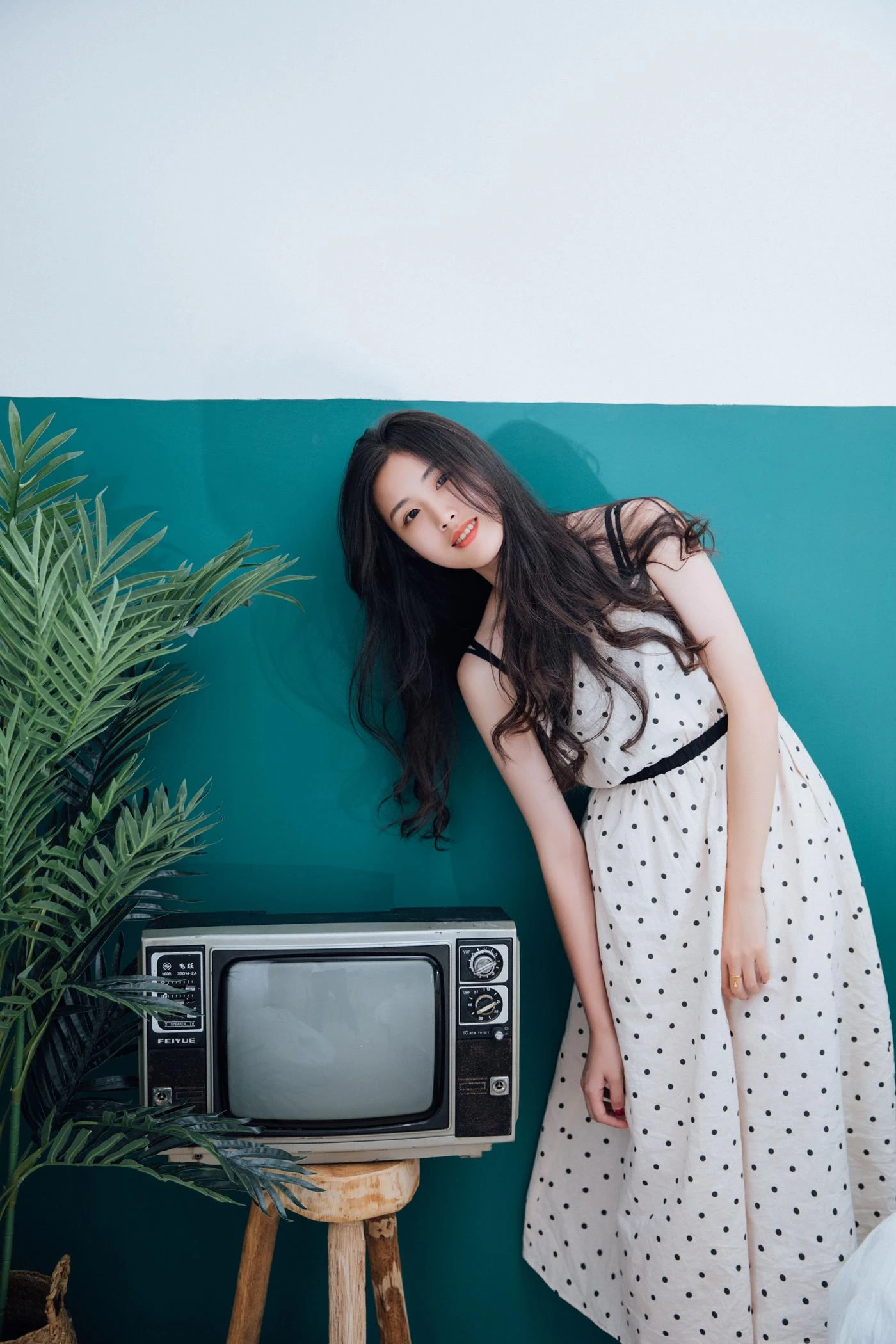 [YITUYU艺图语] 2022.02.06 那年夏天 思婷 [26P/82MB]