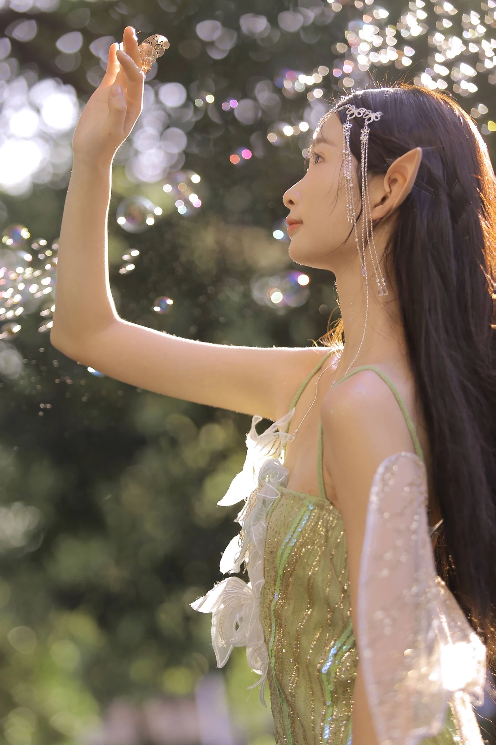 [YITUYU艺图语]2022.10.08 精灵少女 玲[24+1P/180MB]