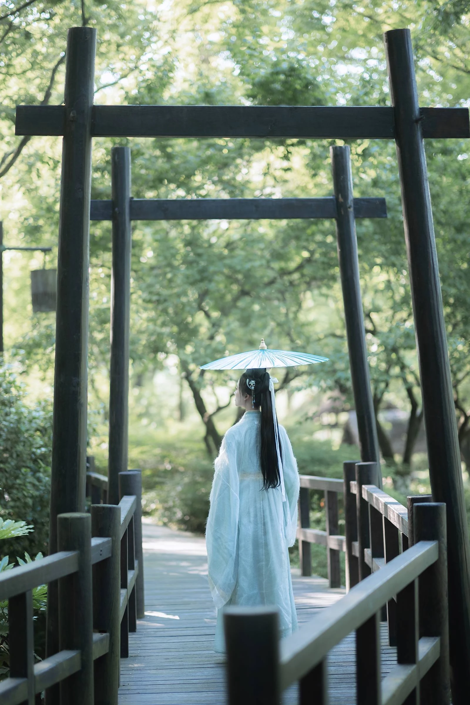 [YITUYU艺图语]2022.08.24 归旧隐 汀贰[41+1P/390MB]