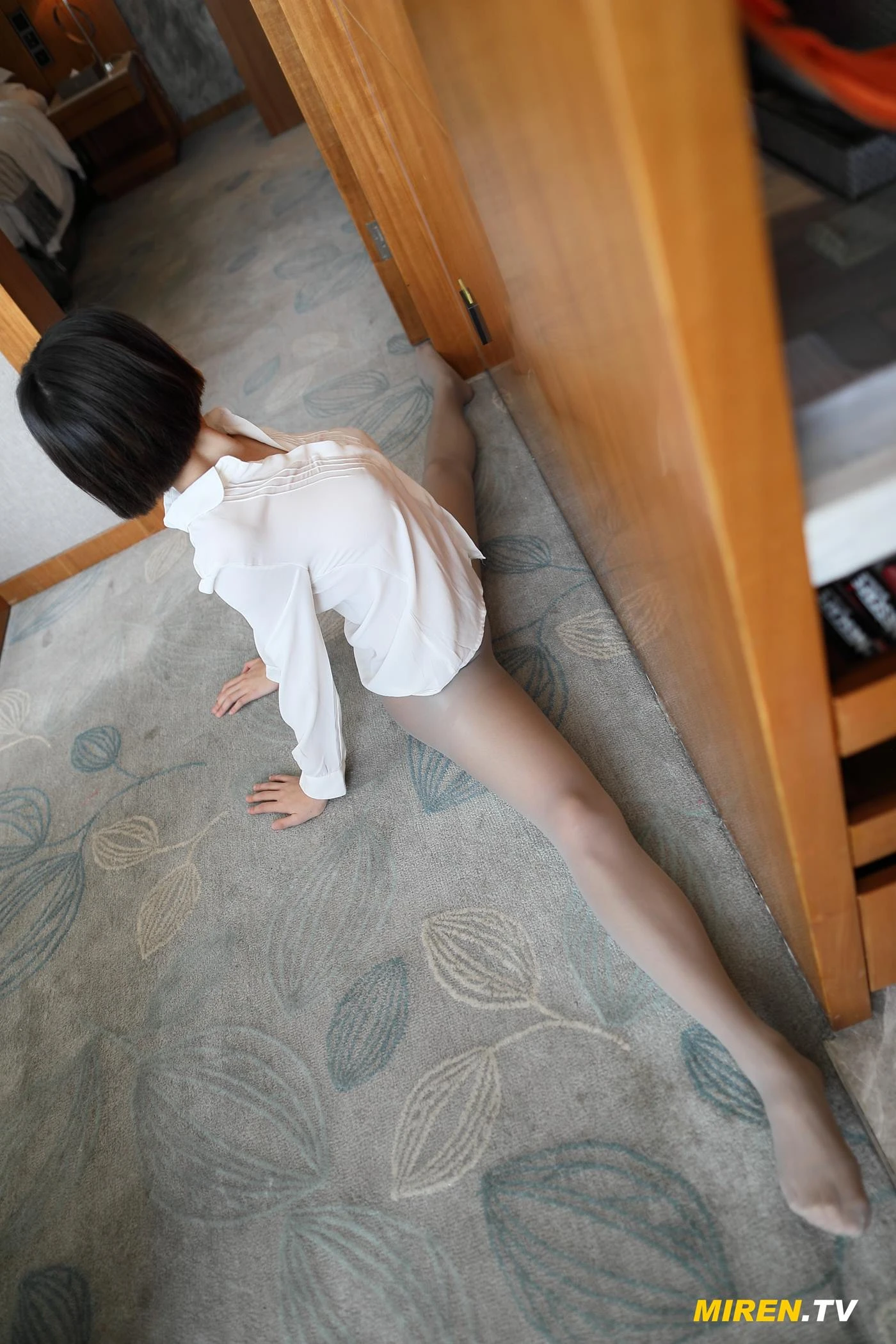 [ROSI写真] 艺XUE妹系列 2020.02.18 NO.081[49+1P/52MB]
