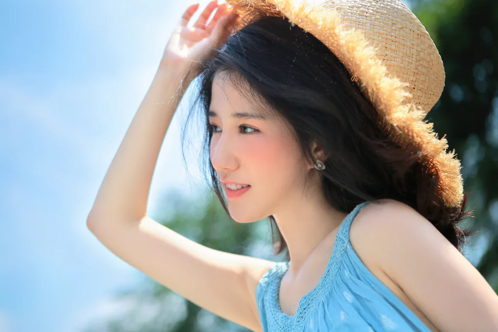 [YITUYU艺图语]2022.12.24 盛夏光年 倩[21+1P/285MB]