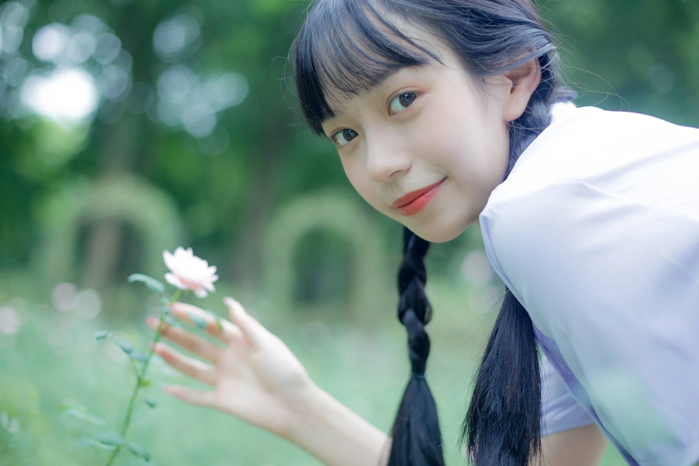 [YITUYU艺图语]2022.08.30 错过花期 鄢韵琳儿[27+1P/294MB]