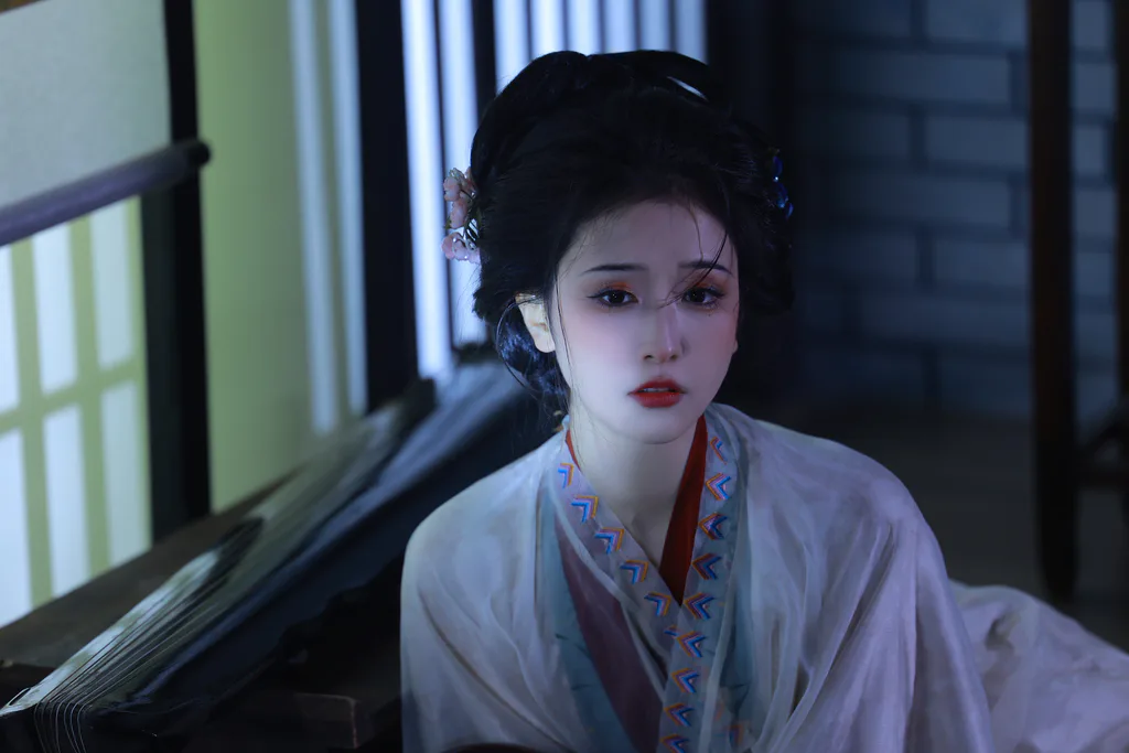 [YITUYU艺图语]2023.03.05 一首斐然诗 不及丿[25+1P/199MB]