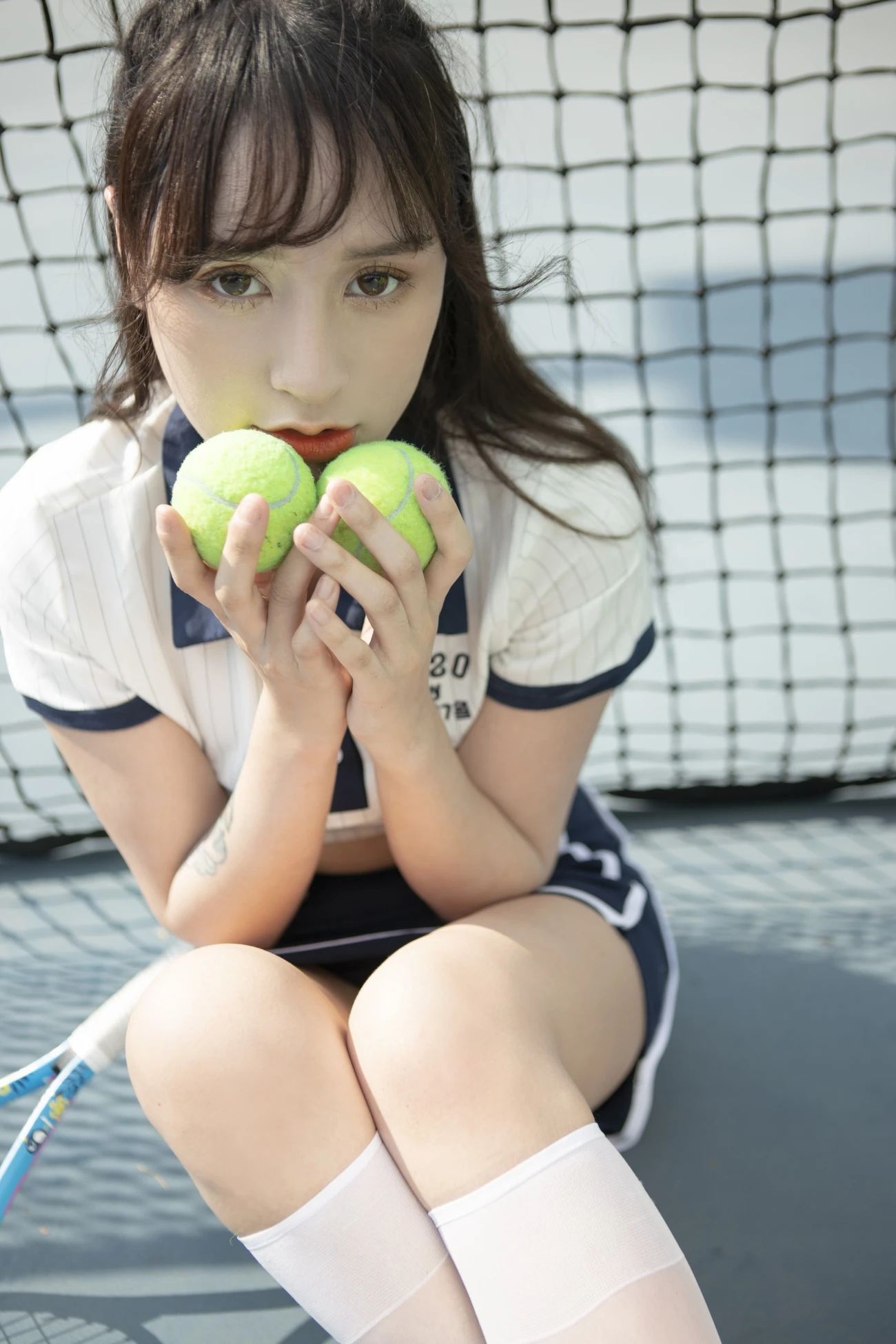[YITUYU艺图语] 2021.08.13 网球少女 巧玲 [29P/362MB]