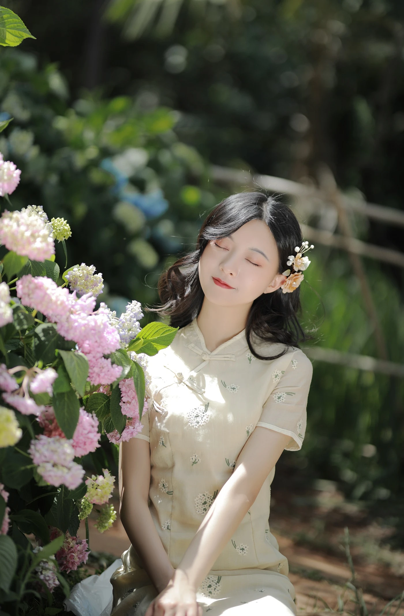 [YITUYU艺图语] 2022.06.26 一梦芳华 YunFleur [28P/489MB]