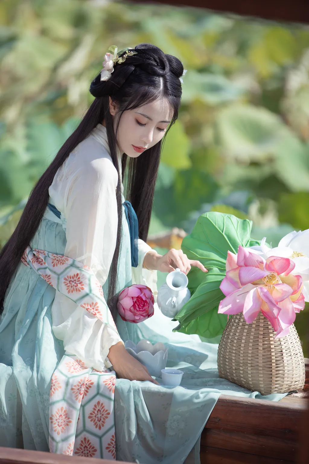[YITUYU艺图语]2022.11.15 荷芰 酸辣粉[30+1P/290MB]