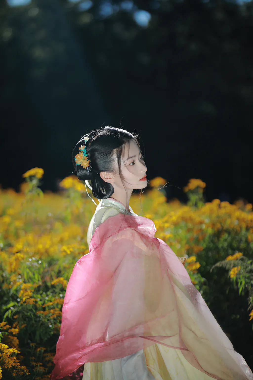 [YITUYU艺图语]2022.12.31 我曾是一朵花 Y[32+1P/628MB]