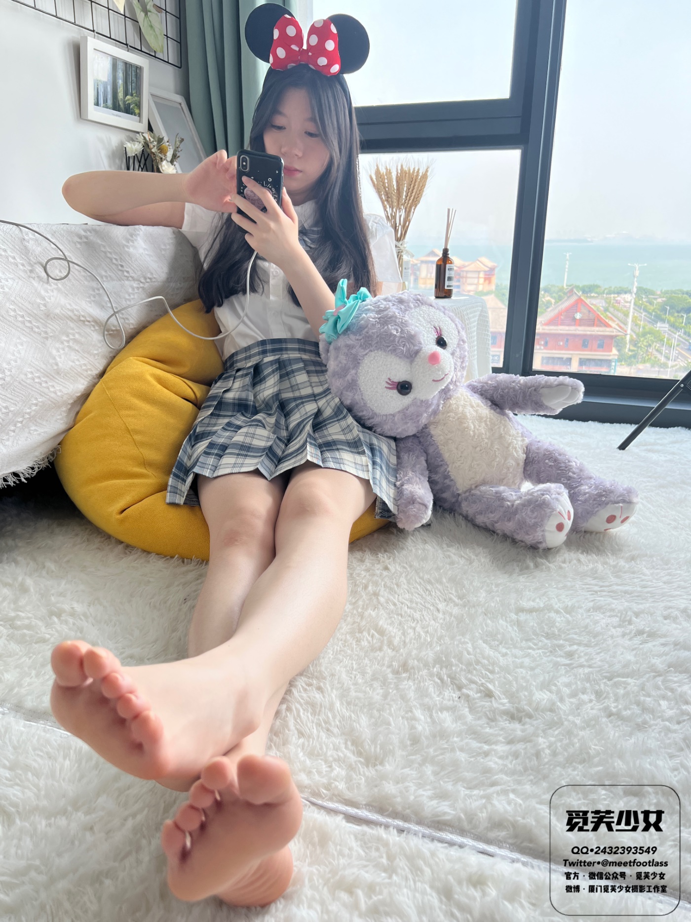 [觅芙少女]NO.003 风中摇曳的JK至服与18岁的青春一起绽放[151P/3V/7.11GB]