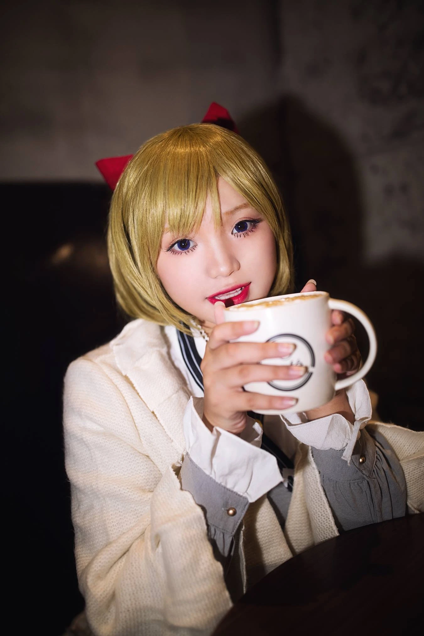 [YITUU艺图语] 2022.04.09 Lovelive：小泉花阳博士服 拂晓 [32P/1.03G]