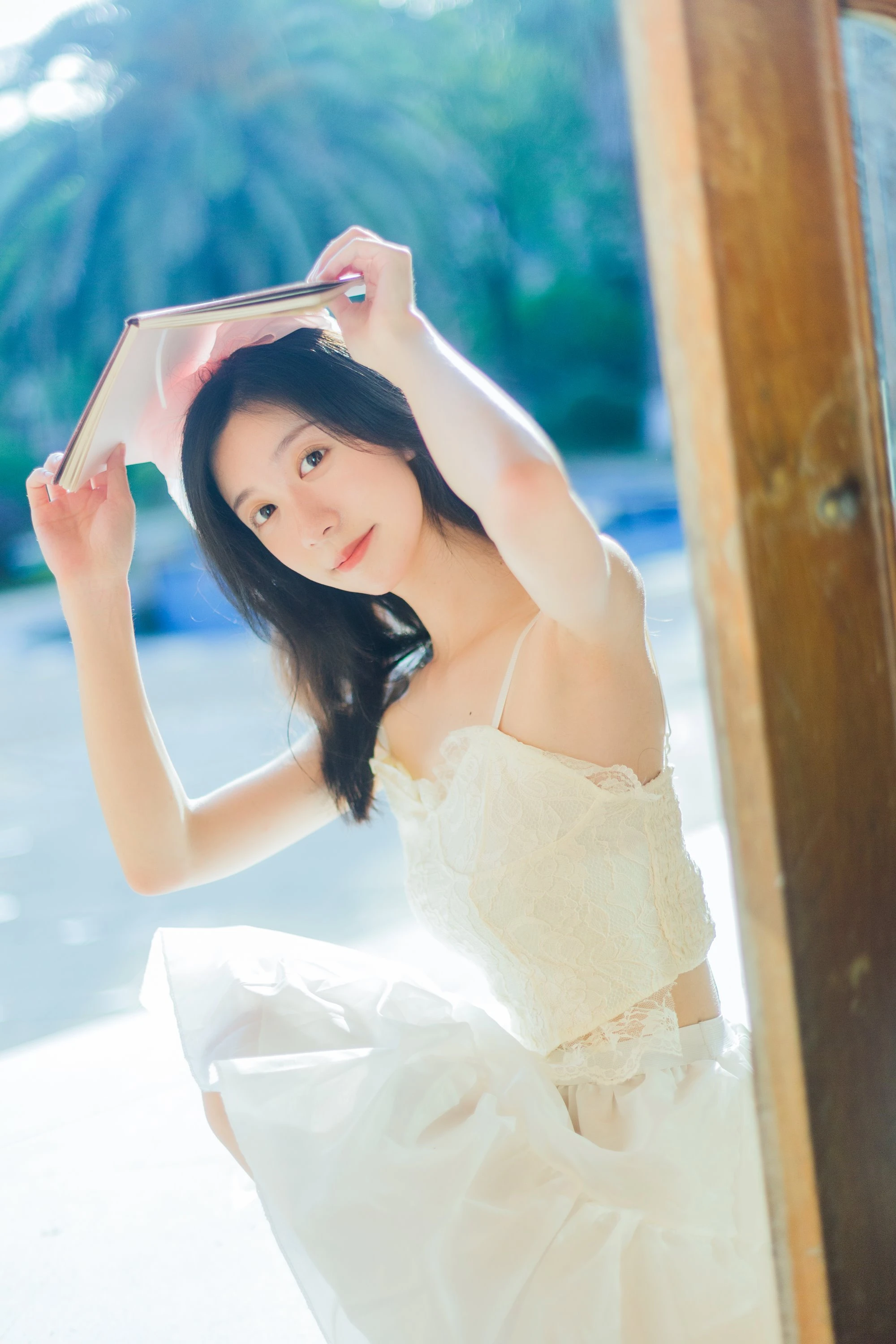 [YITUYU艺图语] 2022.07.16 午后来信 饲猫少女 [36P/352M]