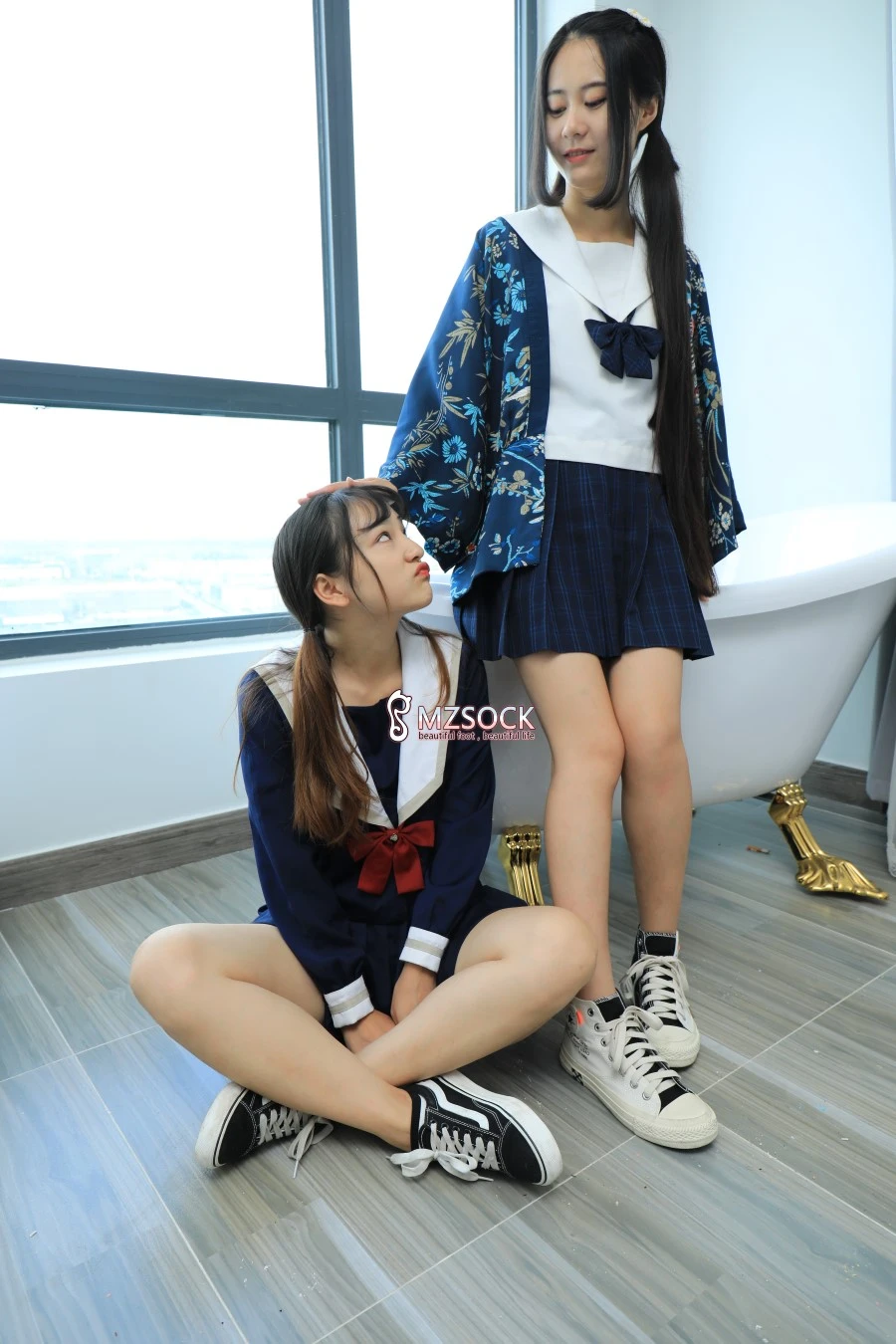 [MZSOCK]爱镁足 No.053 果儿.雪雪 [52P/201MB]