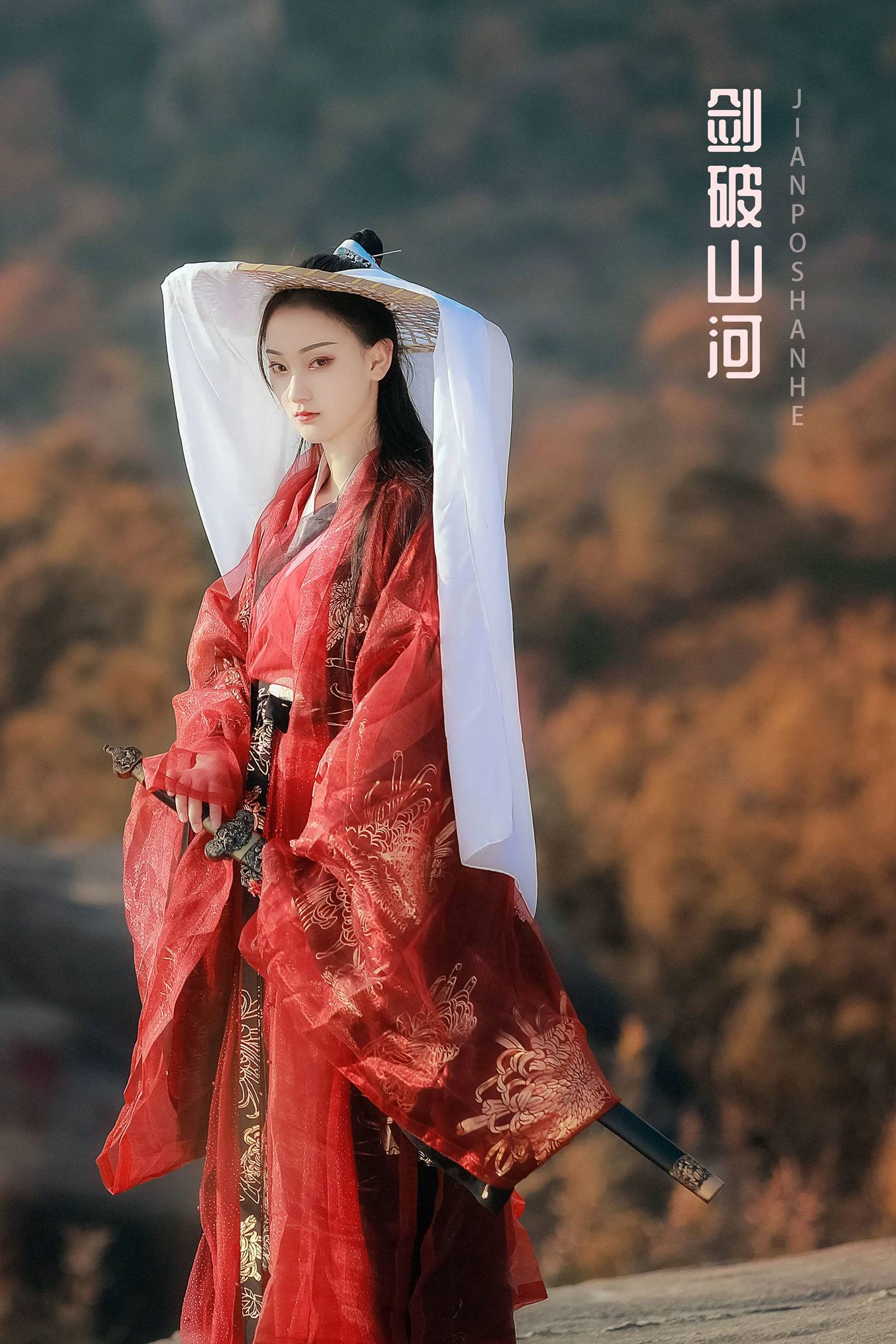 [YITUU艺图语] 2022.04.07 剑破山河 云之是小狐狸吖 [22P/633MB]