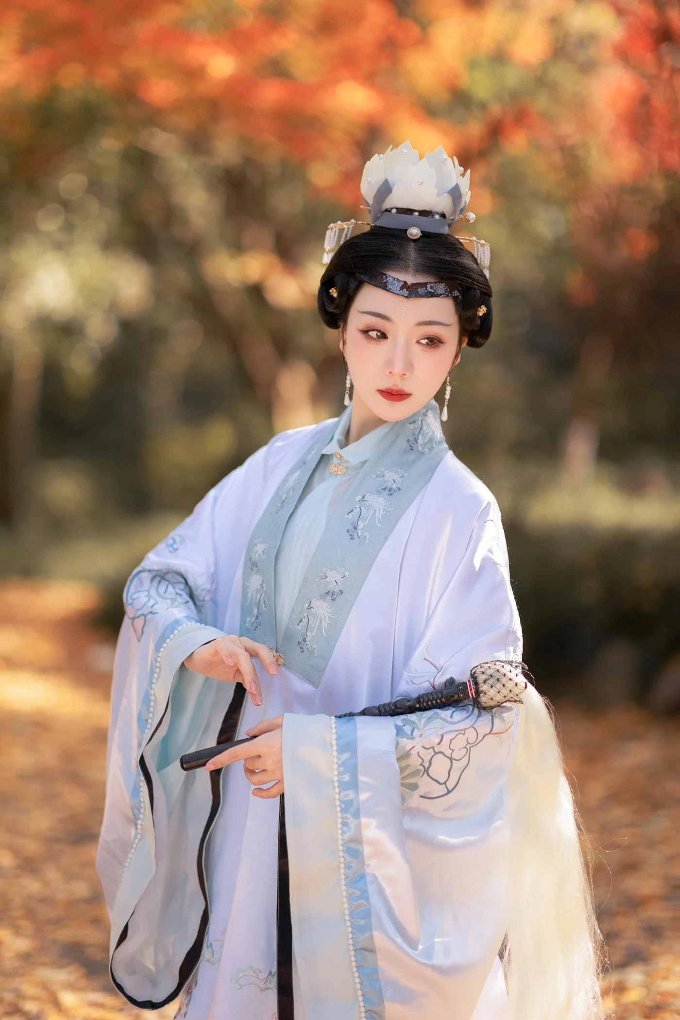 [YITUYU艺图语] 2022.02.14 秋意 是真的南渊 [25P/214MB]
