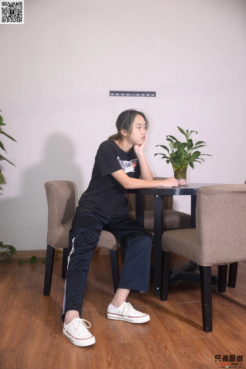 [只糖棉袜]NO.196 小昭 时光里的暖香 [38P/151MB]