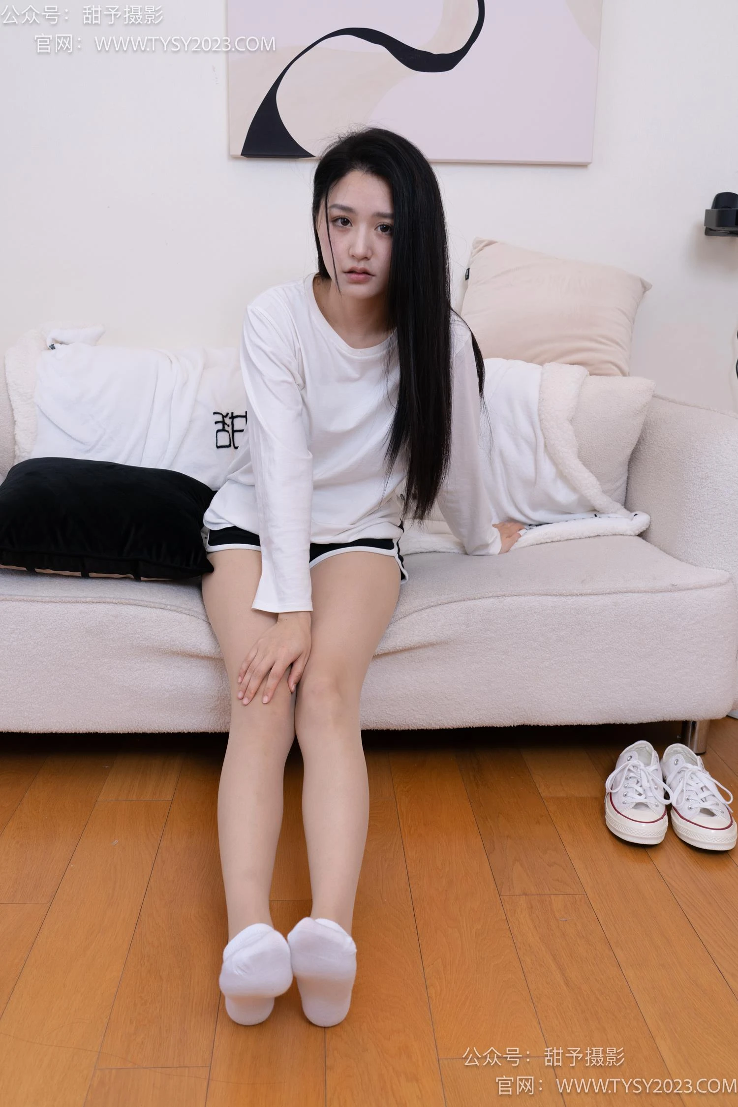 甜予摄影 NO.061 澜澜-帆布鞋、白棉袜、肉丝[129P/2V/9.82GB]