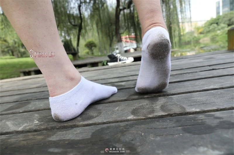 [MZSOCK]爱镁足 No.069 梦琪 [80P/229MB]