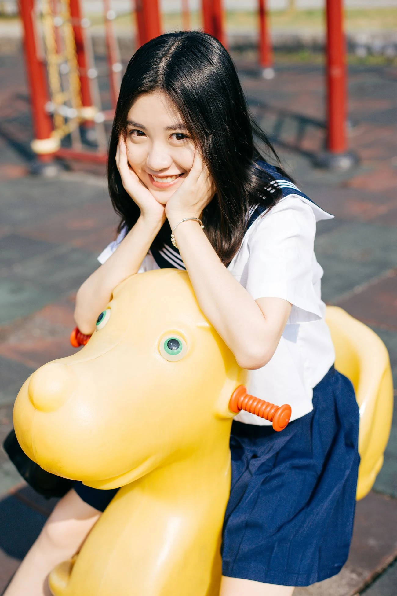 [YITUYU艺图语] 2021.10.22 星光游乐元 杨婵 [23P/238MB]