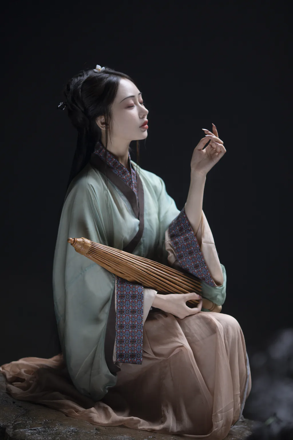 [YITUYU艺图语]2023.04.14 山居于此 素昧在路上[23+1P/317MB]