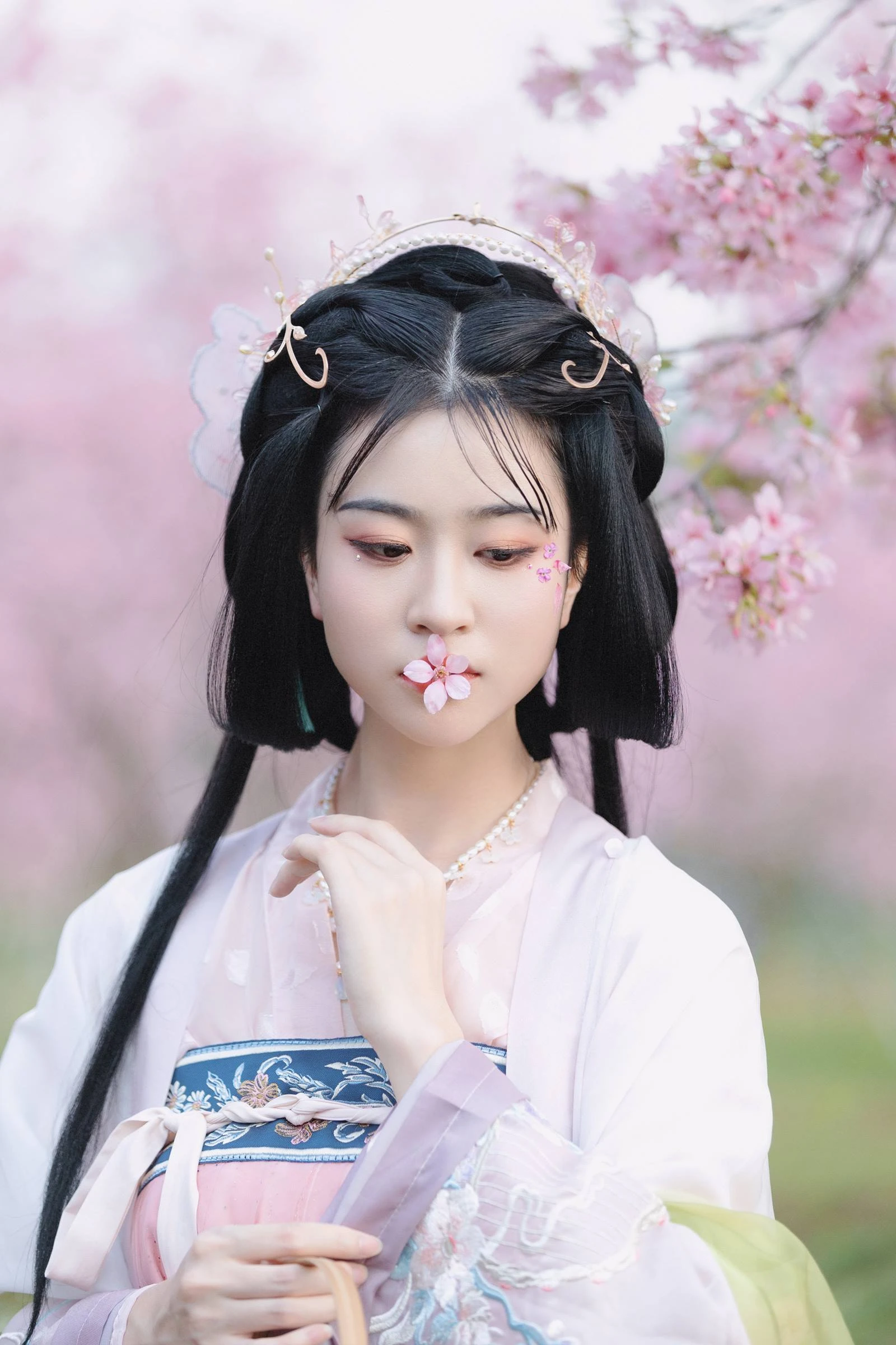[YITUYU艺图语]2022.10.11 樱 琼_娜 花仙子[46+1P/517MB]