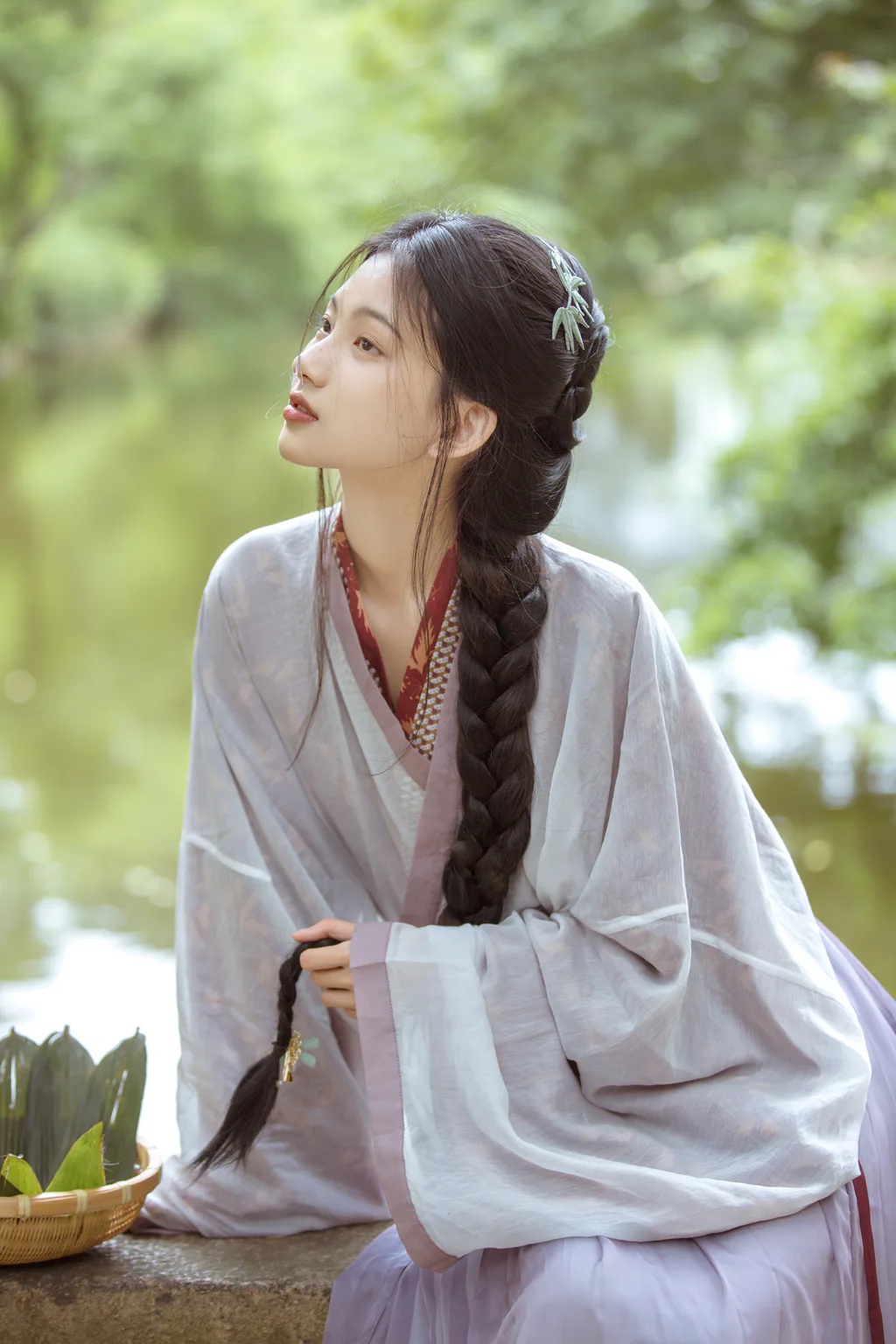 [YITUYU艺图语]2022.12.20 住山不记年，看云即是仙 二一芝[22+1P/142MB]