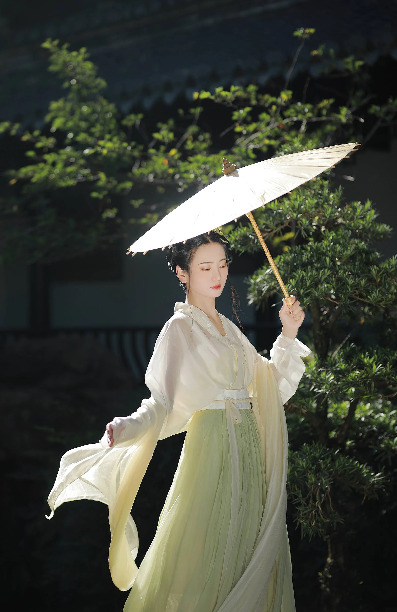 [YITUYU艺图语]2022.09.25 倾盖如故 瑜瑾[42+1P/835MB]