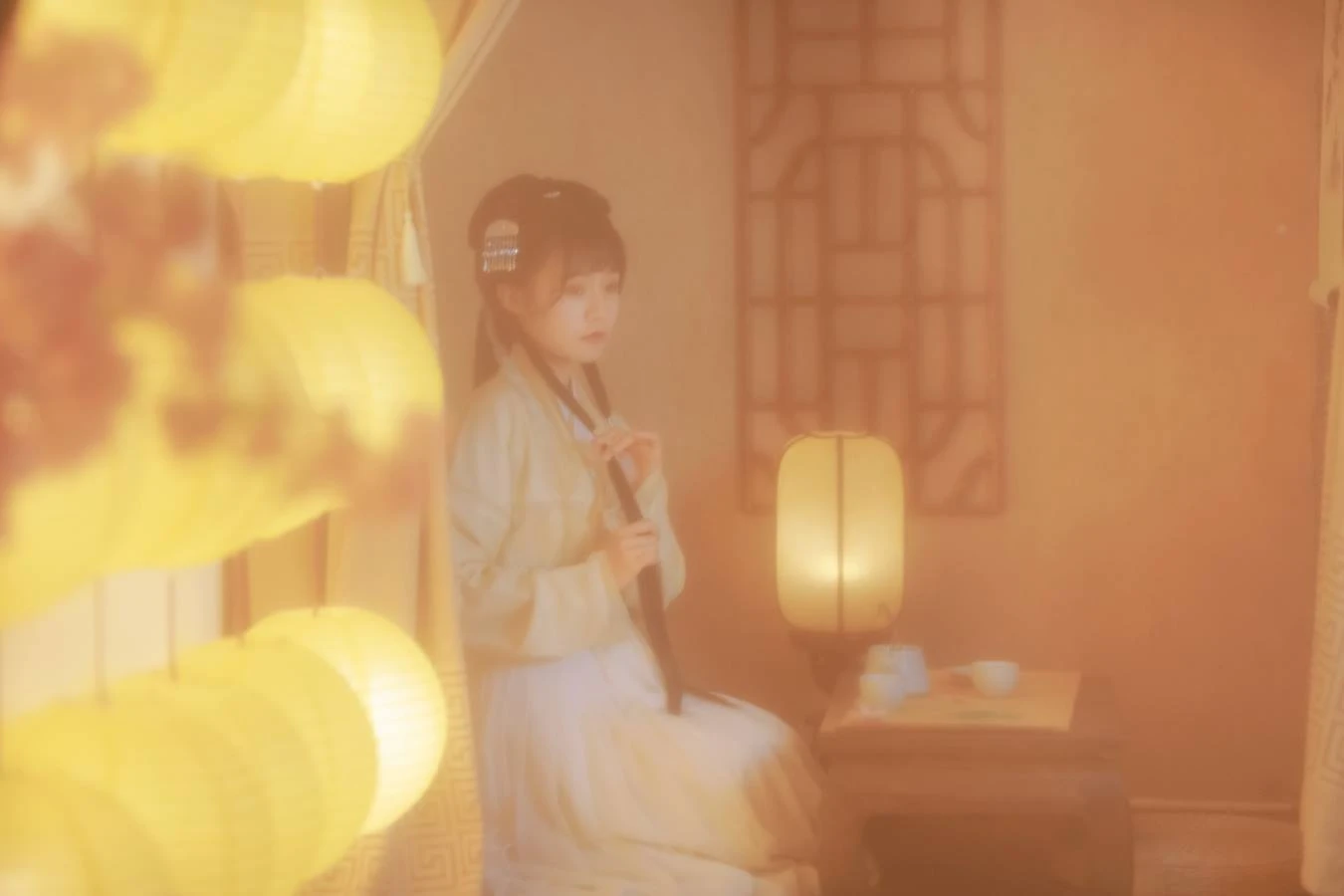 [YITUU艺图语] 2022.03.21 水月镜花 丁萌妹呀 [22P/554MB]
