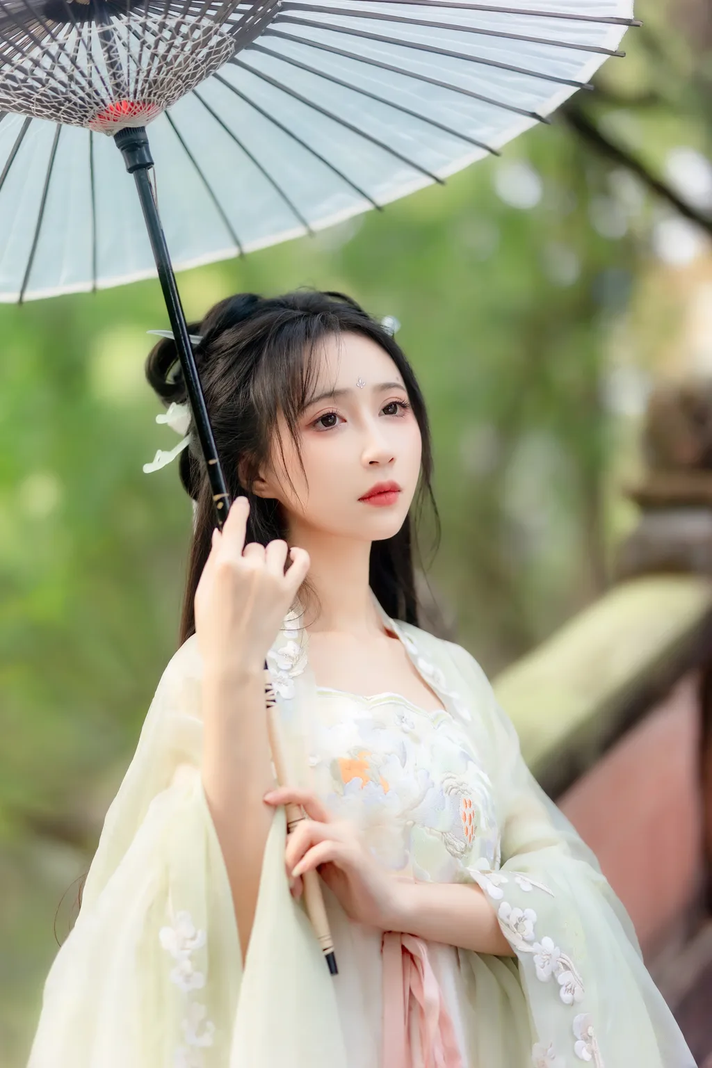 [YITUYU艺图语]2022.11.26 拒霜思 -绮罗生的小苏苏-[32+1P/249MB]