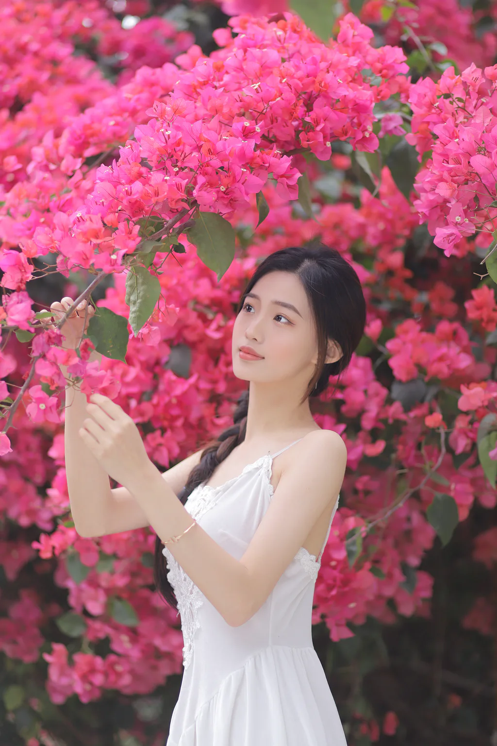 [YITUYU艺图语]2023.06.03 白月光 涵涵[23+1P/319MB]