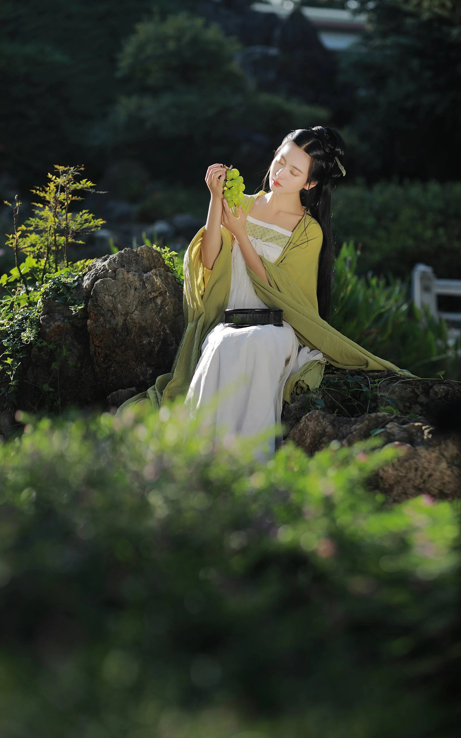 [YITUYU艺图语]2022.10.10 何来人间一惊鸿 瑜瑾[24+1P/495MB]
