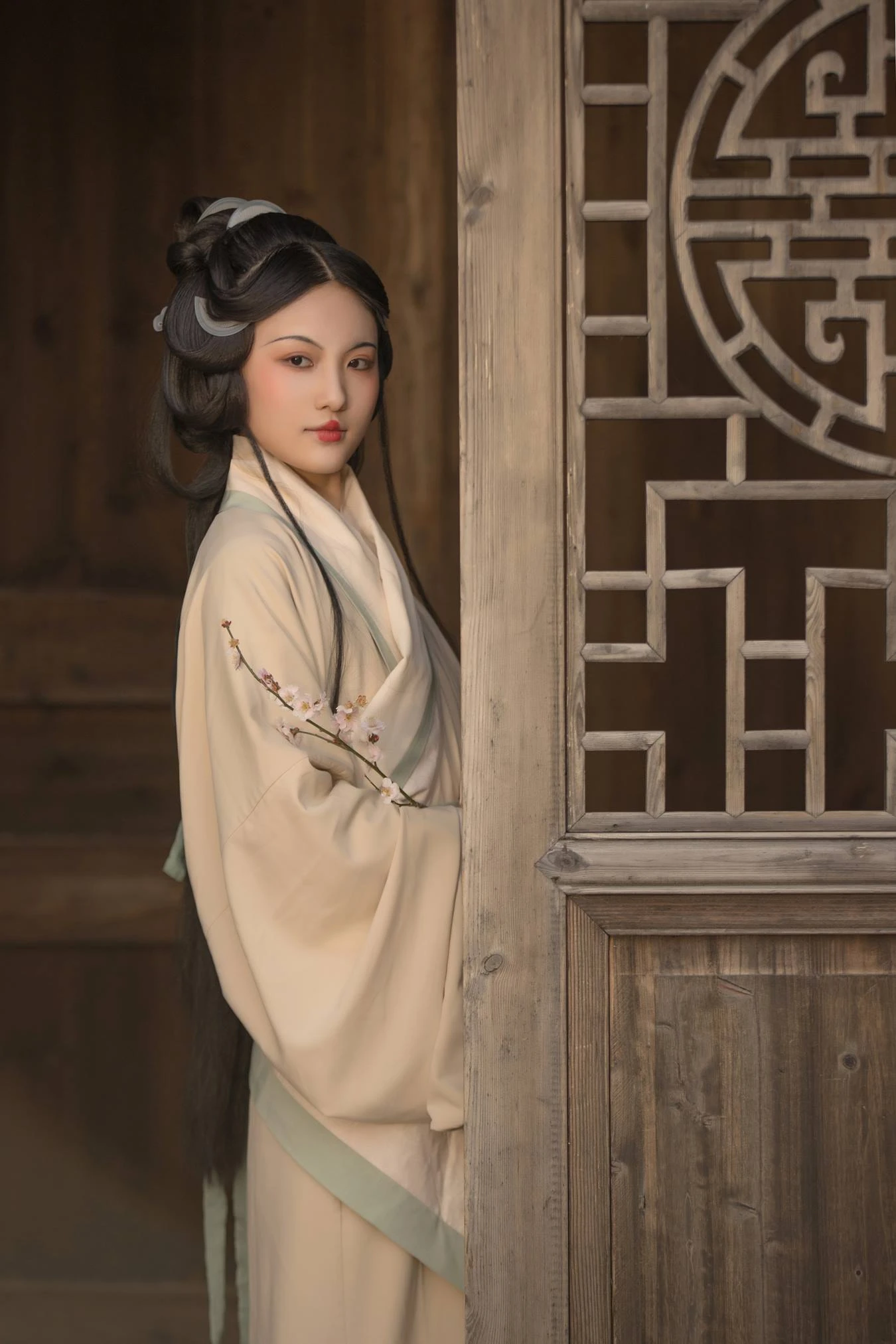 [YITUU艺图语] 2022.05.11 佳人赋 公子千邪 [22P/236MB]