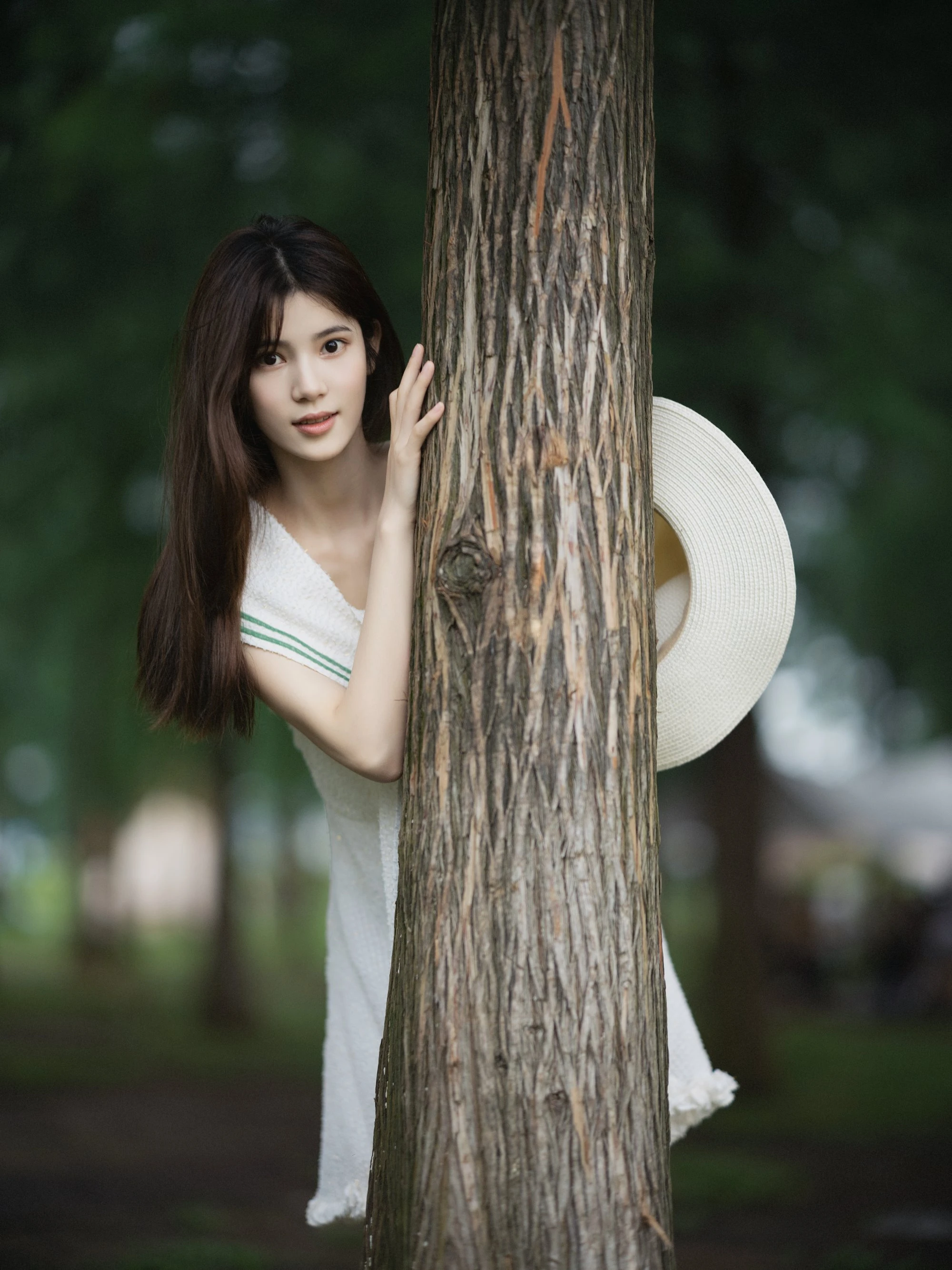 [YITUYU艺图语] 2022.07.14 晴天阴天雨天 诗诗 [46P/1.3G]