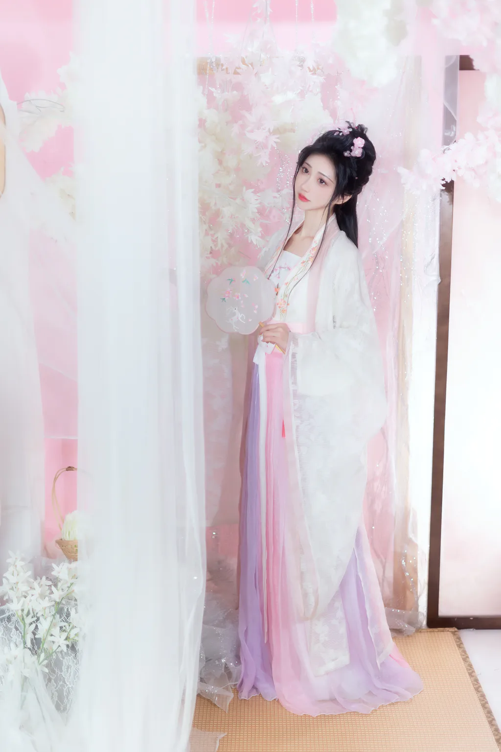 [YITUYU艺图语]2023.03.18 风满楼 绮罗生的小苏苏[24+1P/210MB]