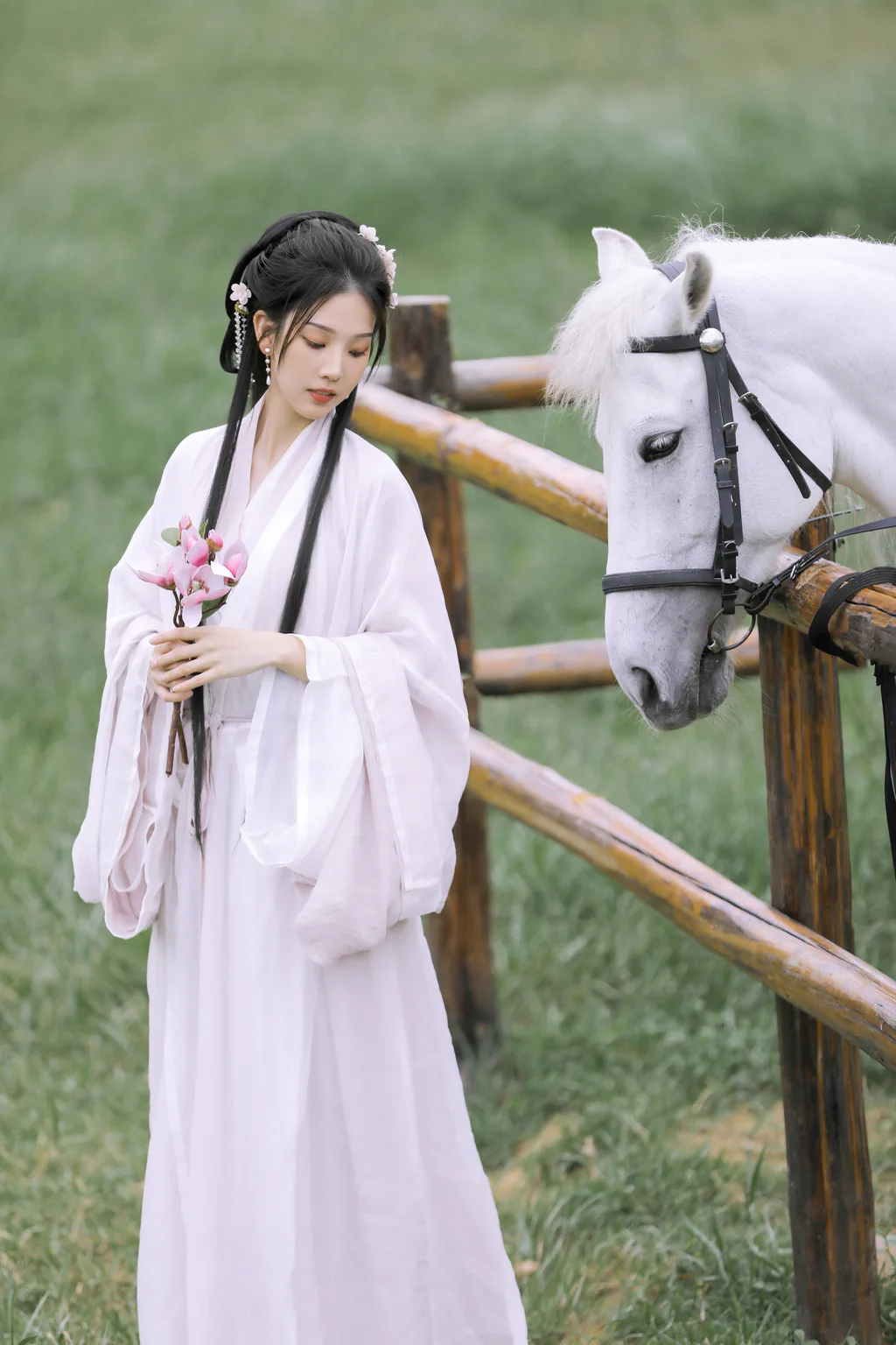 [YITUYU艺图语]2023.06.18 春行 芝芝琪[36+1P/395MB]