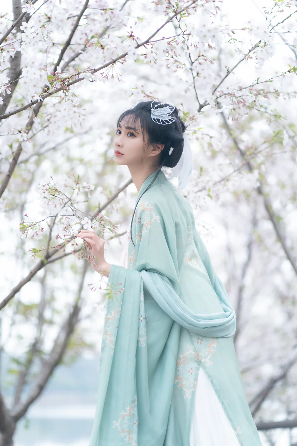 [YITUYU艺图语]2023.05.23 云孤月 绮罗生的小苏苏[21+1P/234MB]