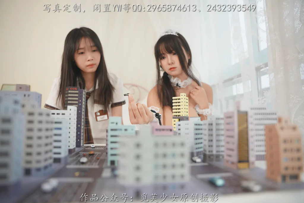 [觅芙少女]NO.155 娜娜 x 敏敏-梦境误入小人国，化身巨人少女[126P/1V/1.24GB]