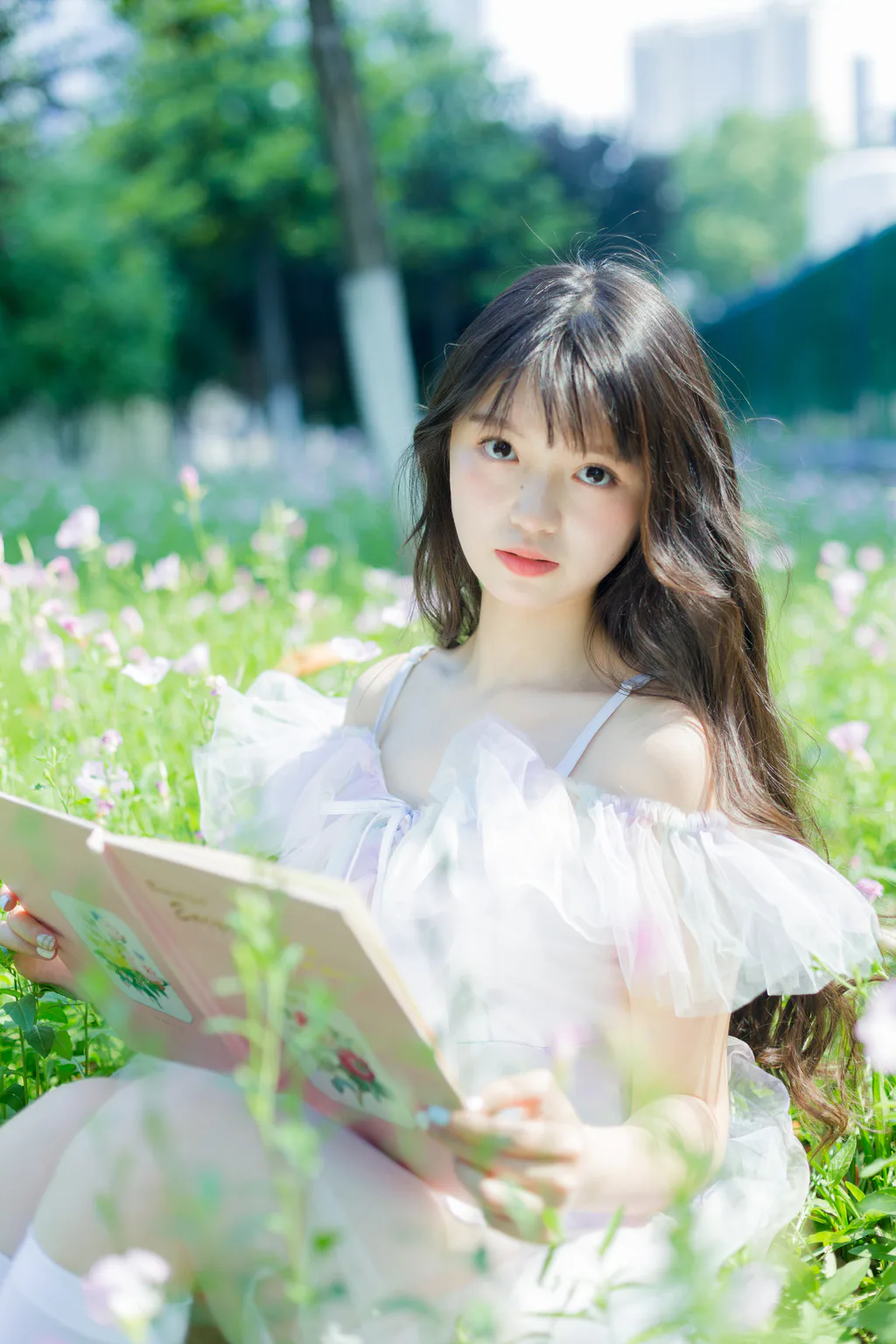 [YITUYU艺图语]2023.06.05 花海漫游 椰椰公主[30+1P/261MB]