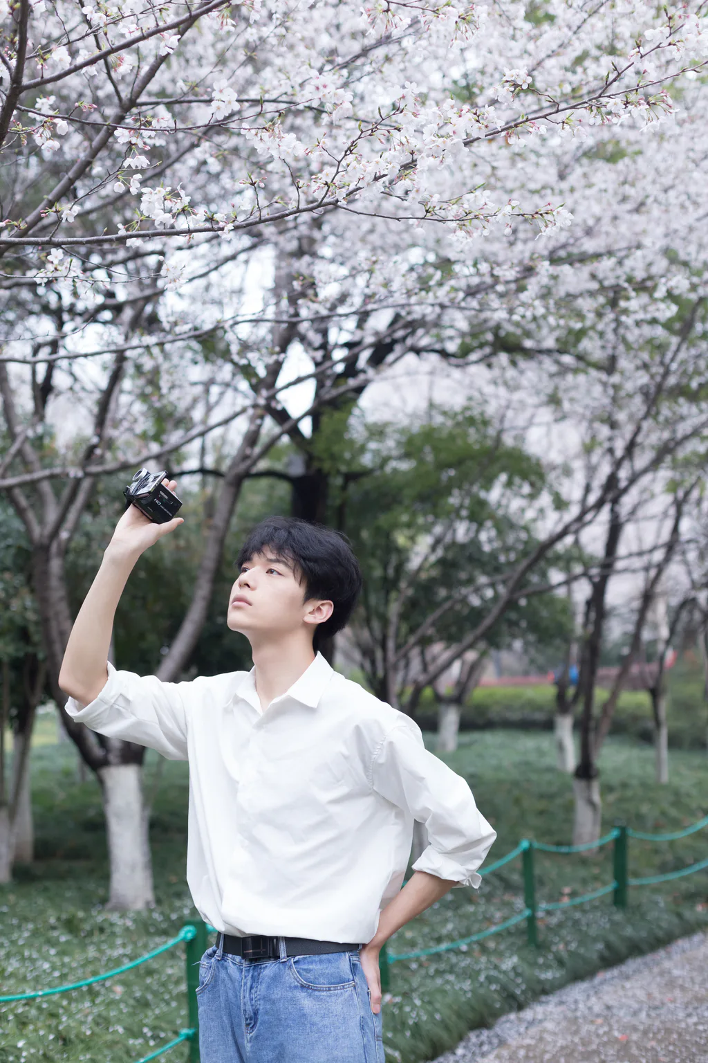 [YITUYU艺图语]2023.04.17 等待 火龙龙龙龙王 [24+1P/202MB]