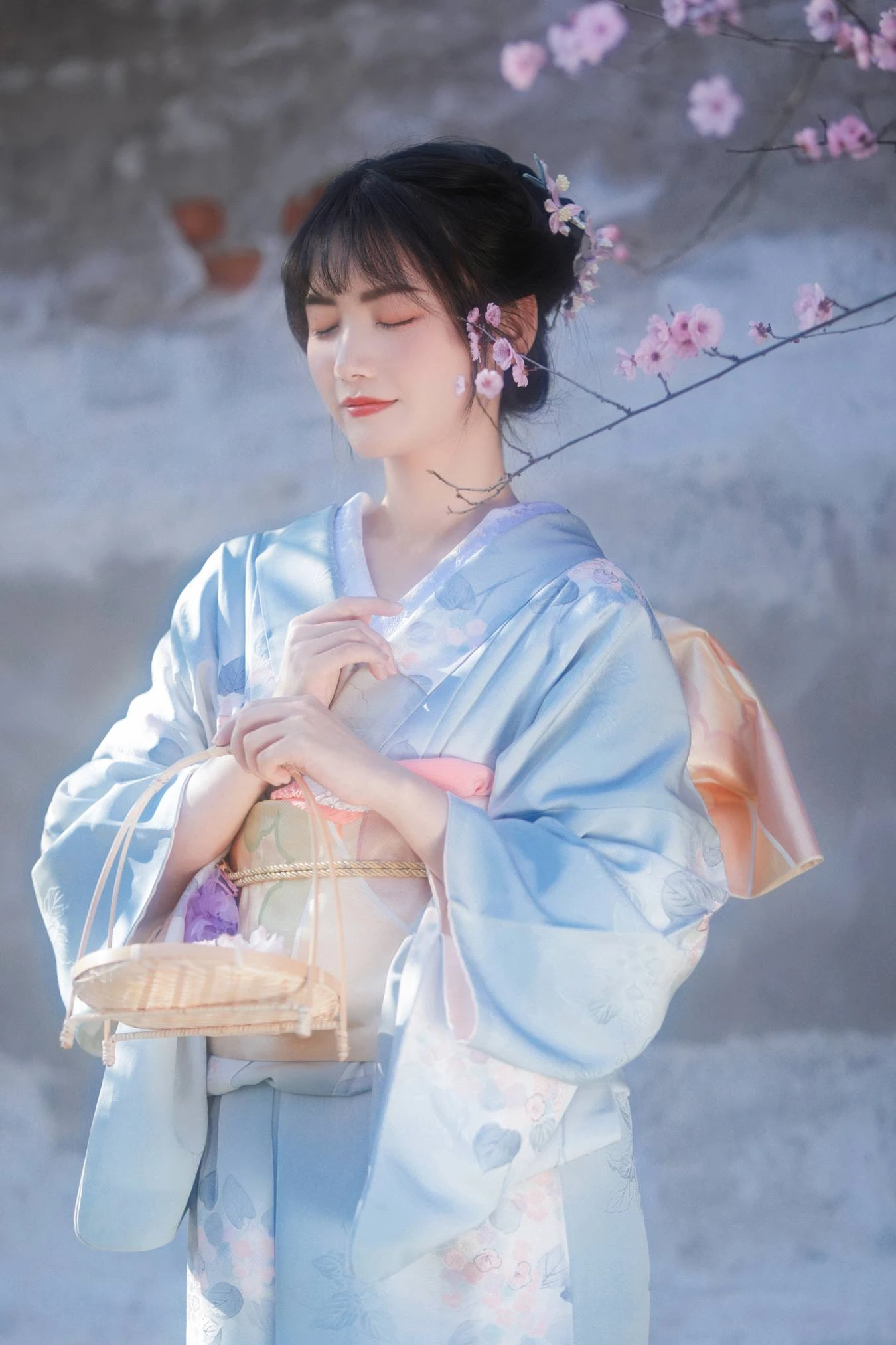 [YITUU艺图语] 2022.04.19 梦中之花 小若 [28P/394MB]
